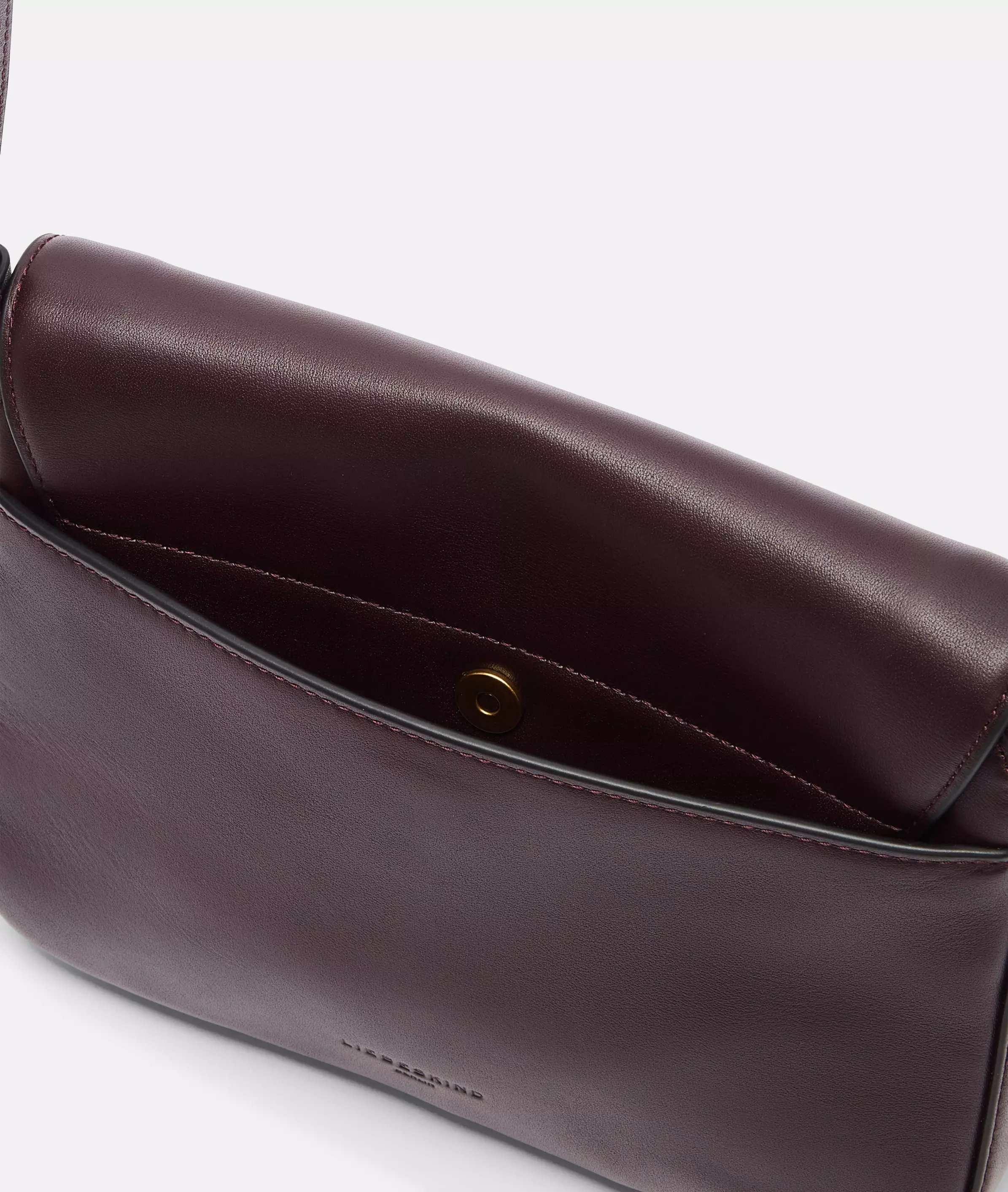 Crossbody Handy shoulder bag made from nappa leather