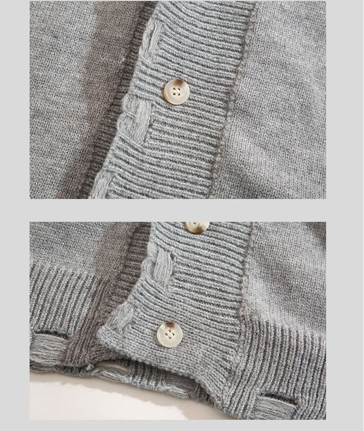 Yelmenor - V-hals effen vest met knoopjes