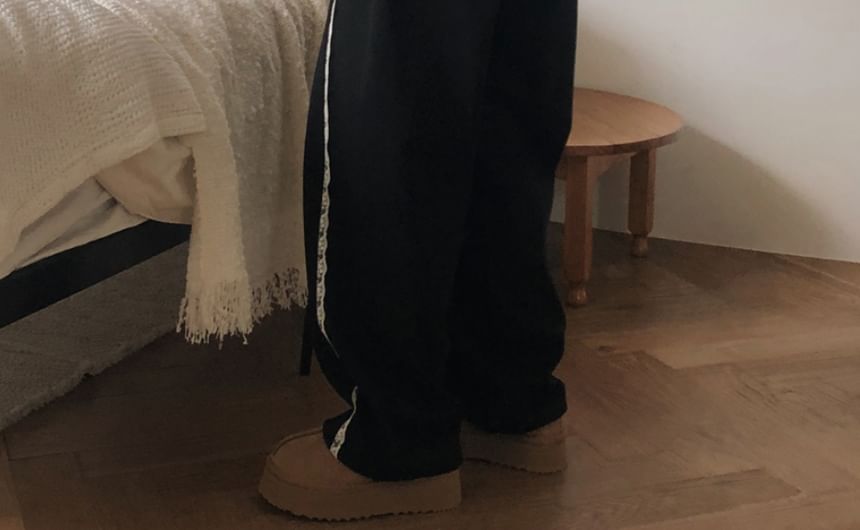 PINPI - Elastische taille, kanten rand en wijde pijpen joggingbroek