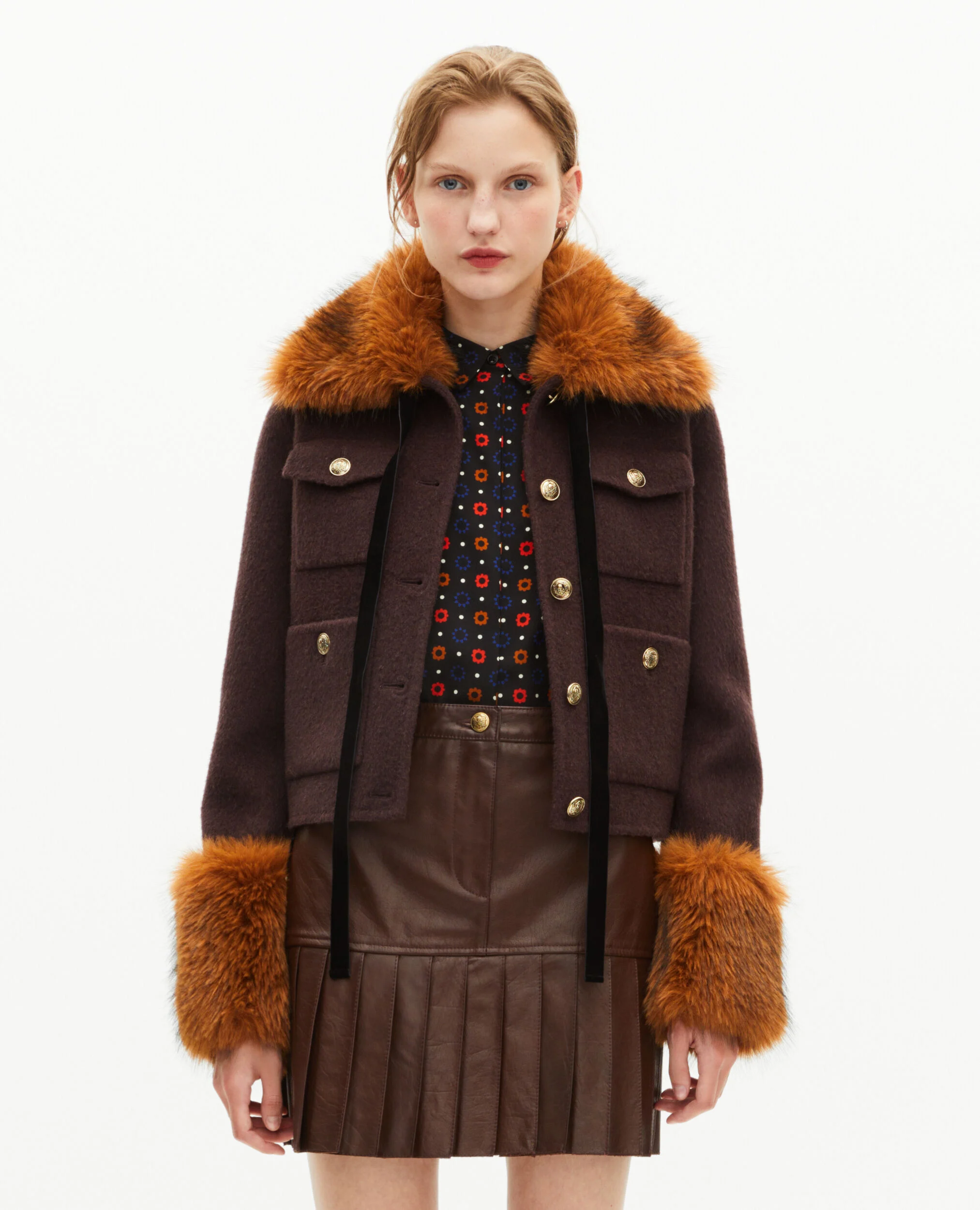 Blouson court en laine col sherpa marron