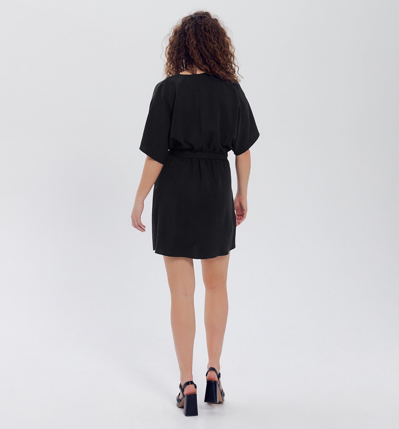 Robe courte en lyocell Femme - Noir