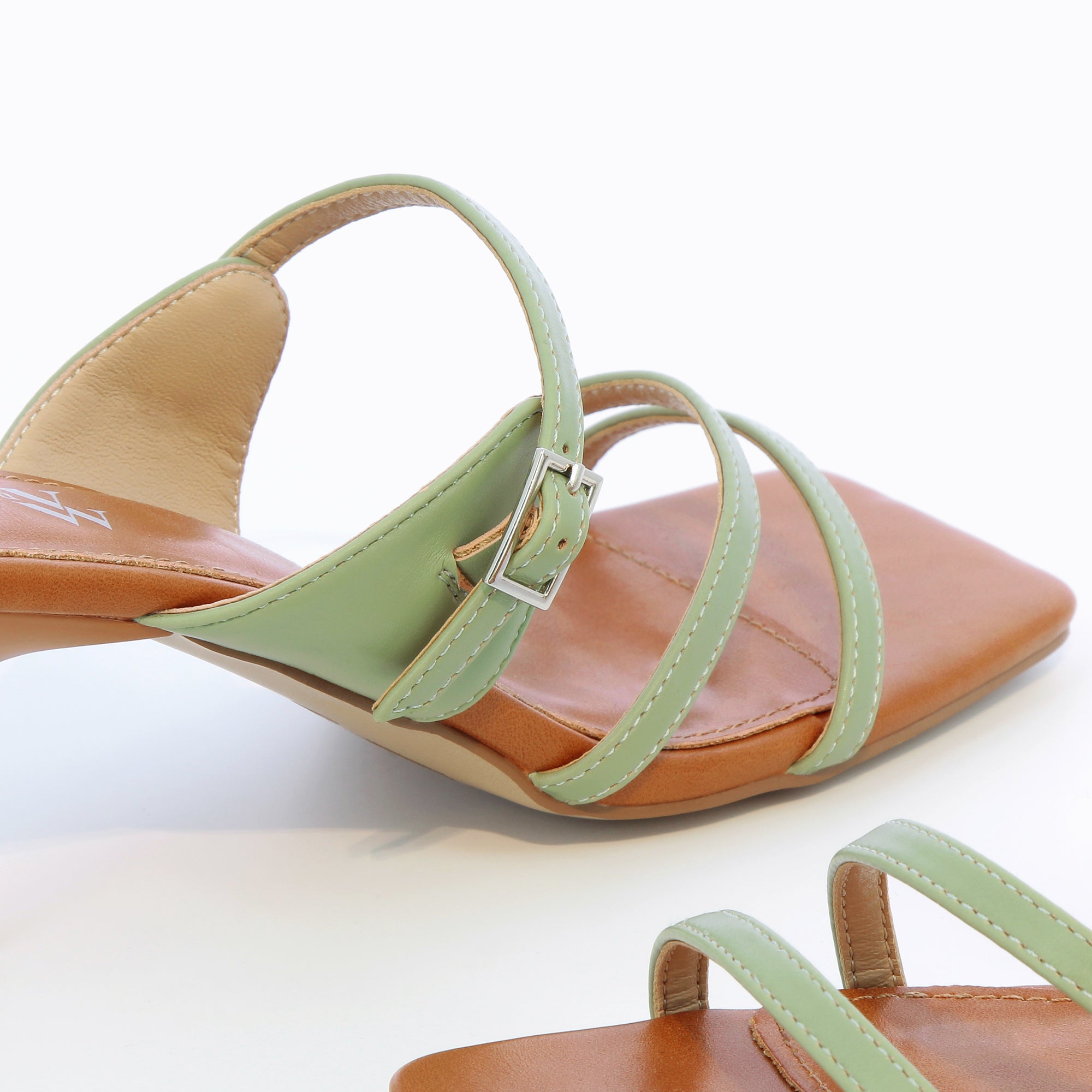 Sandales à talon, Compensées-Mules kitten heel Axelle vert amande