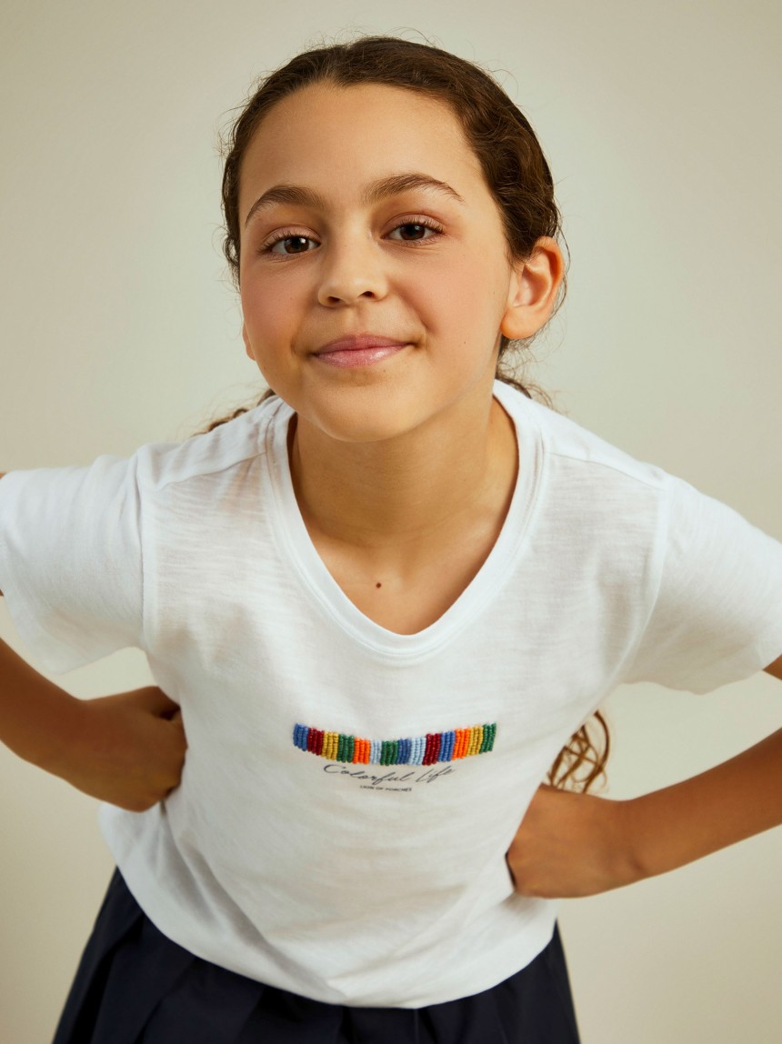 T-shirt de algodão com missangas