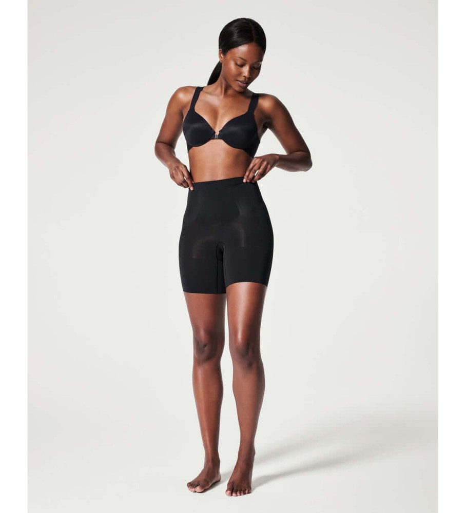 Shorts modeladores de pernas SPANX Super Slimming, preto