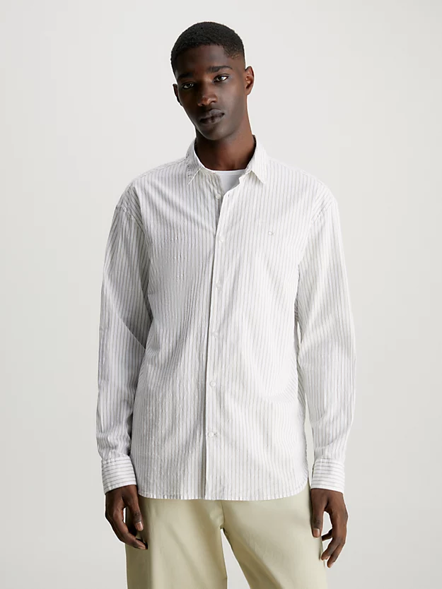 Camisa de algodão texturizado listrada com modelagem relaxada