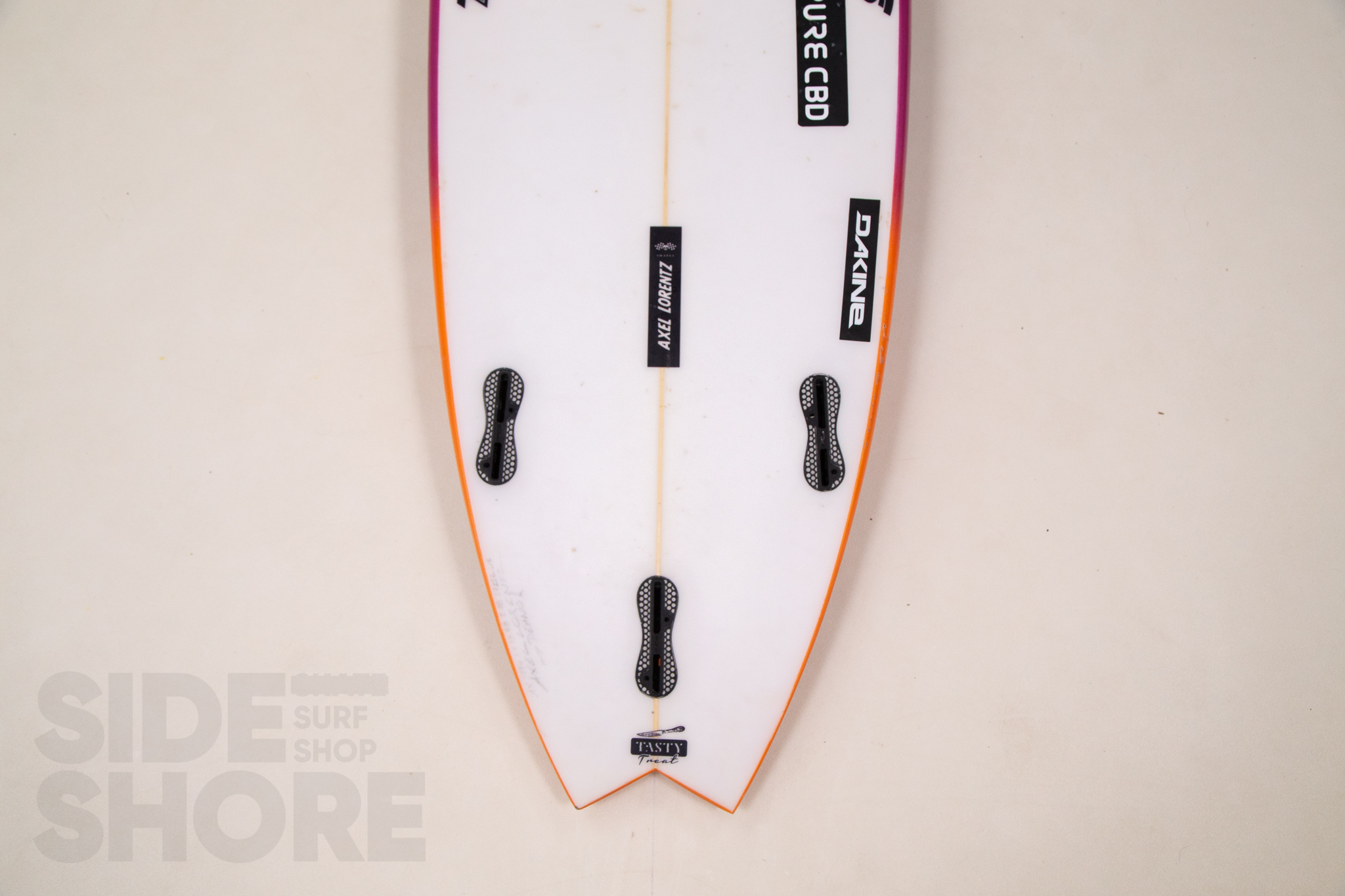 Pukas Lorentz - Tasty Treat - 5'11 x 18.88
