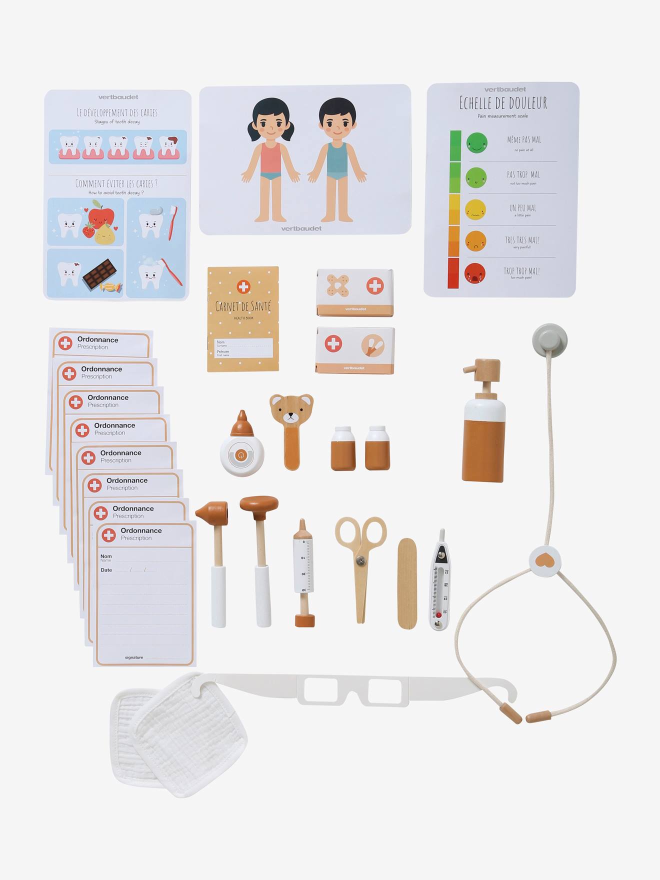 Consultório pediátrico em madeira certificada FSC®, branco claro, lisa com motivos decorativos.
