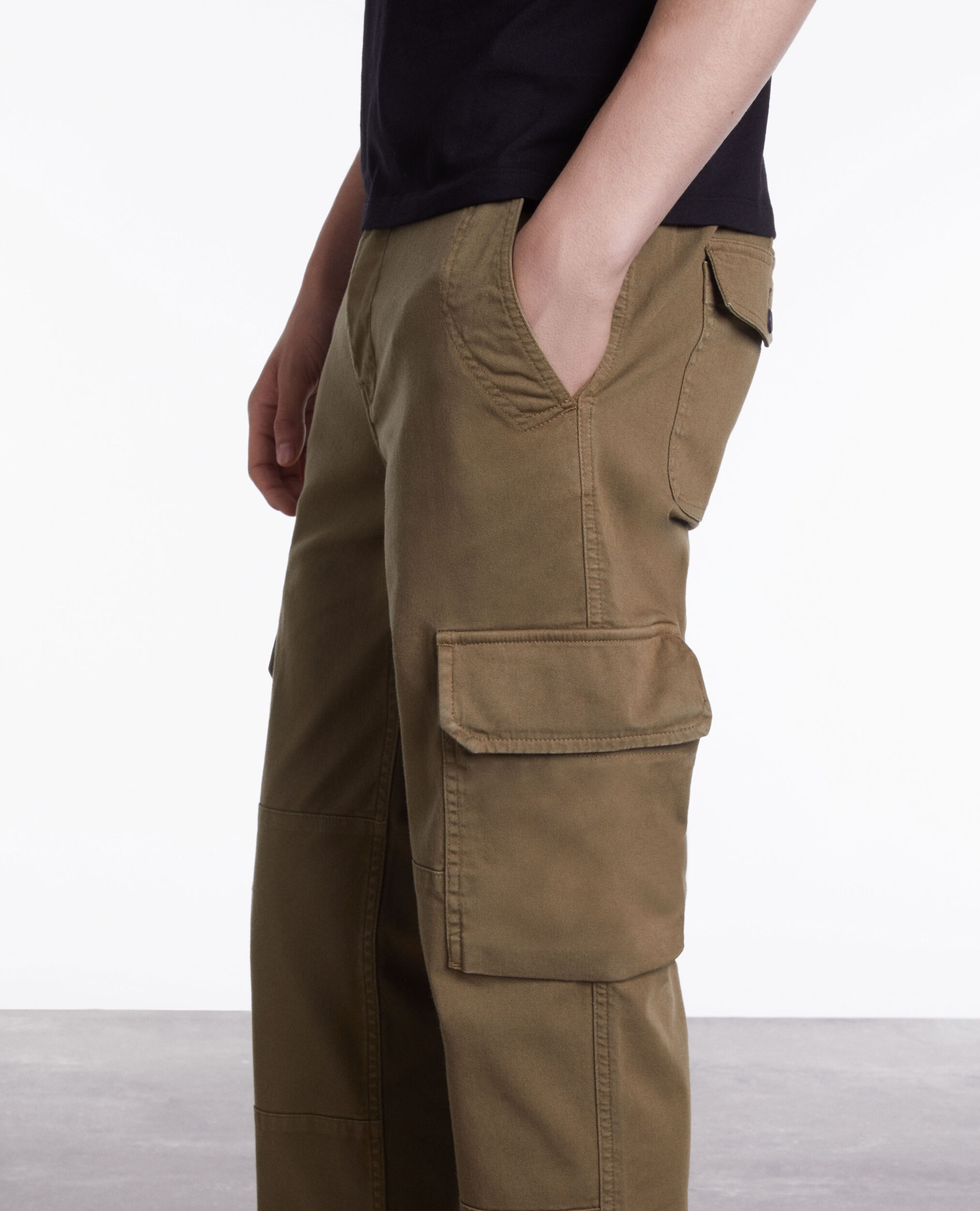 Pantalon cargo kaki
