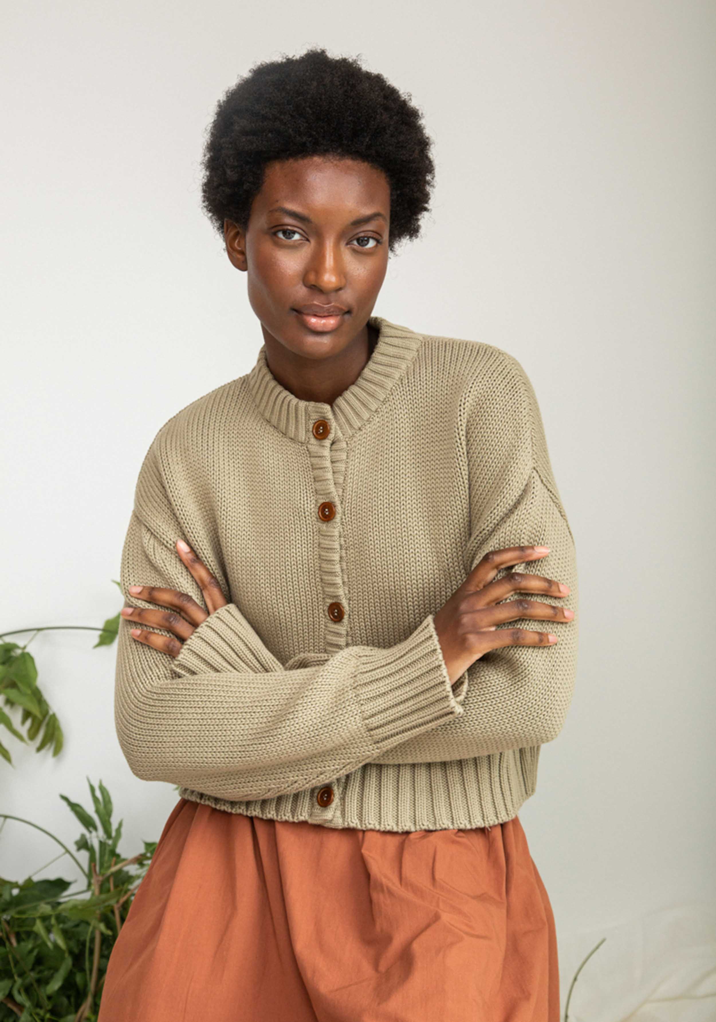 Beaumont Organic Cardigan Sugi Taupe