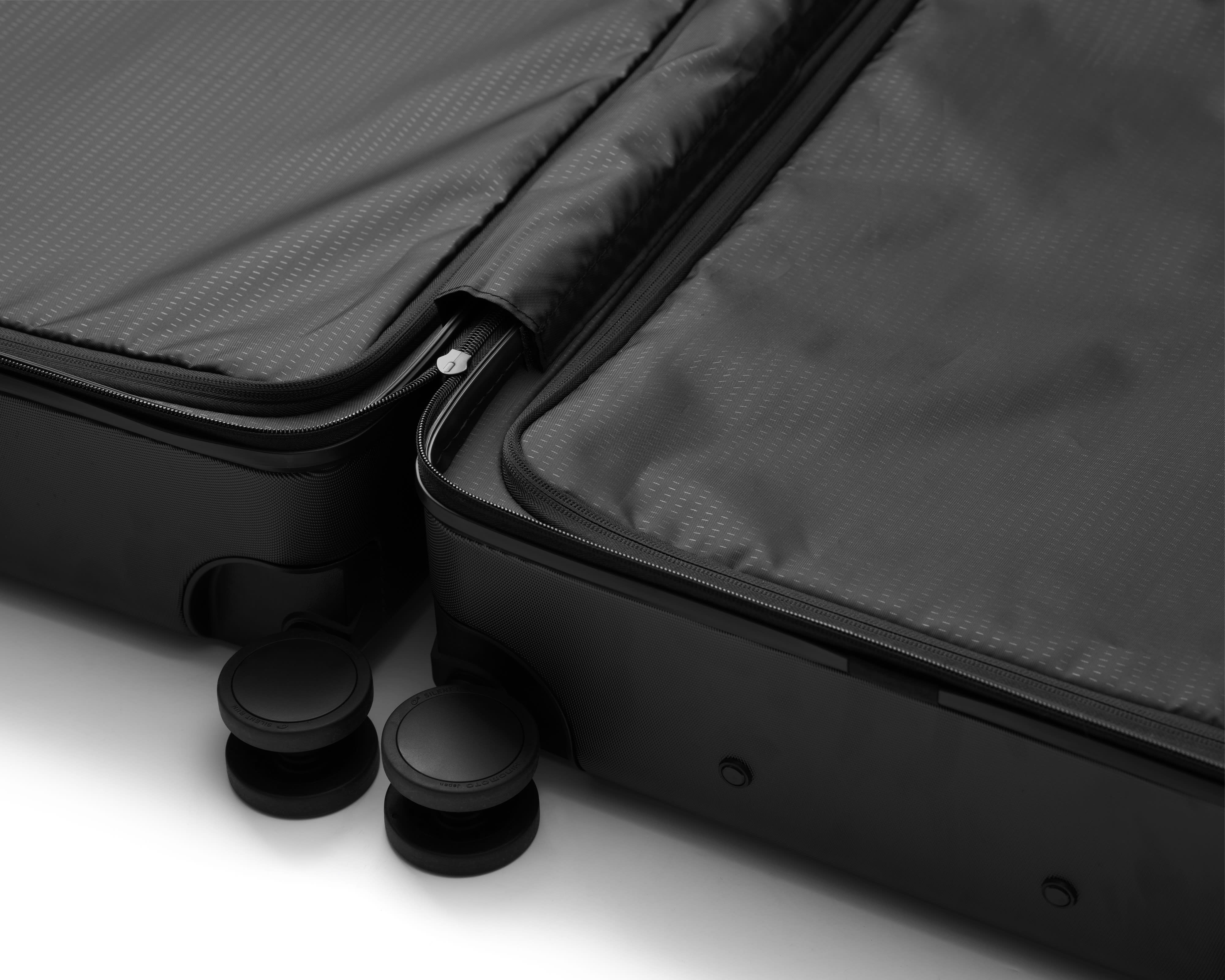 Ramverk Check-in Luggage 70L 0049/Black Out