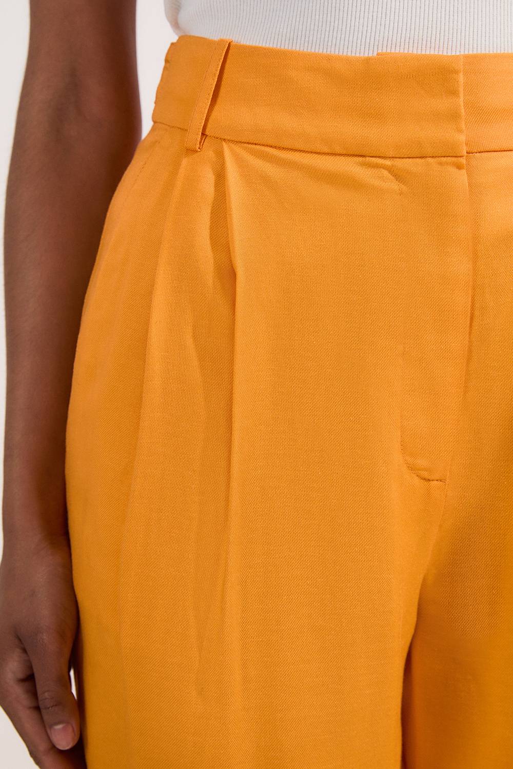 KarenMillen Pantalon large sur mesure en lin premium