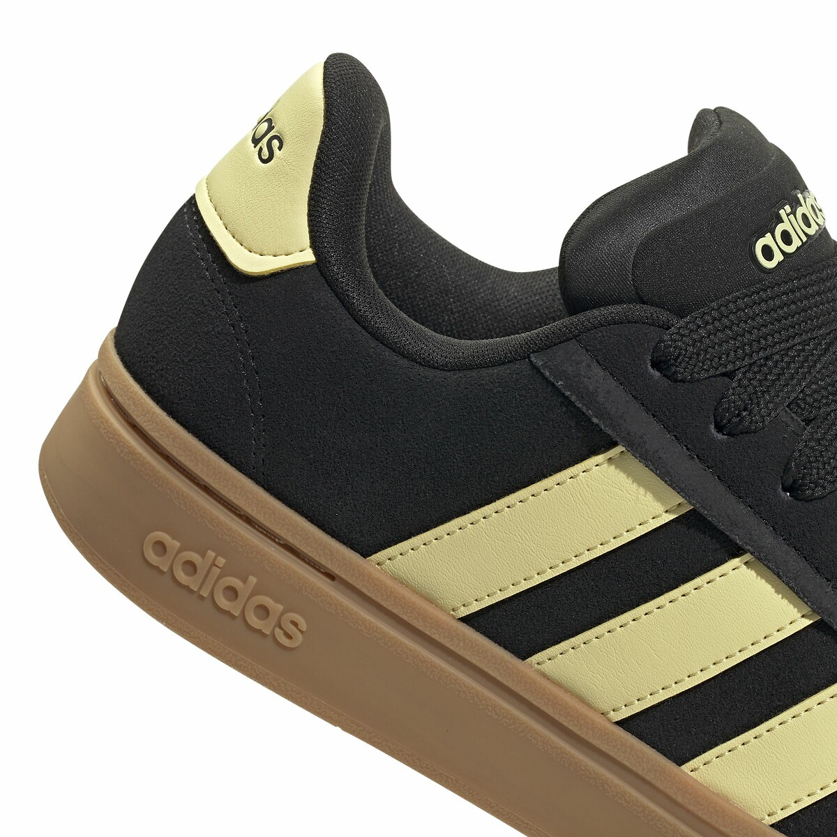 ADIDAS ROUPAS ESPORTIVAS<br>Tênis Grand Court Alpha 00s