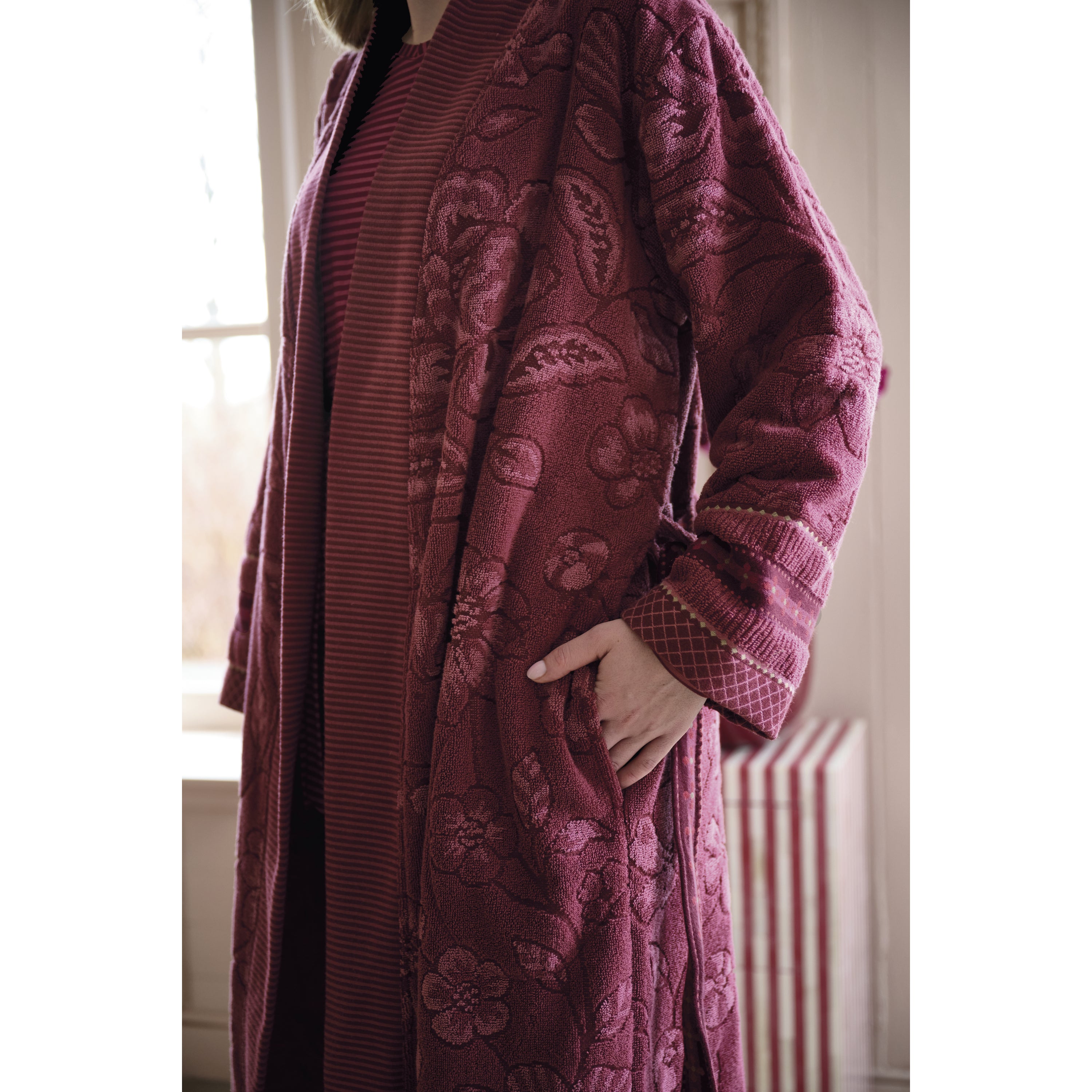Pip Studio Jasmin Jacquard Badjas - Donker Roze - M