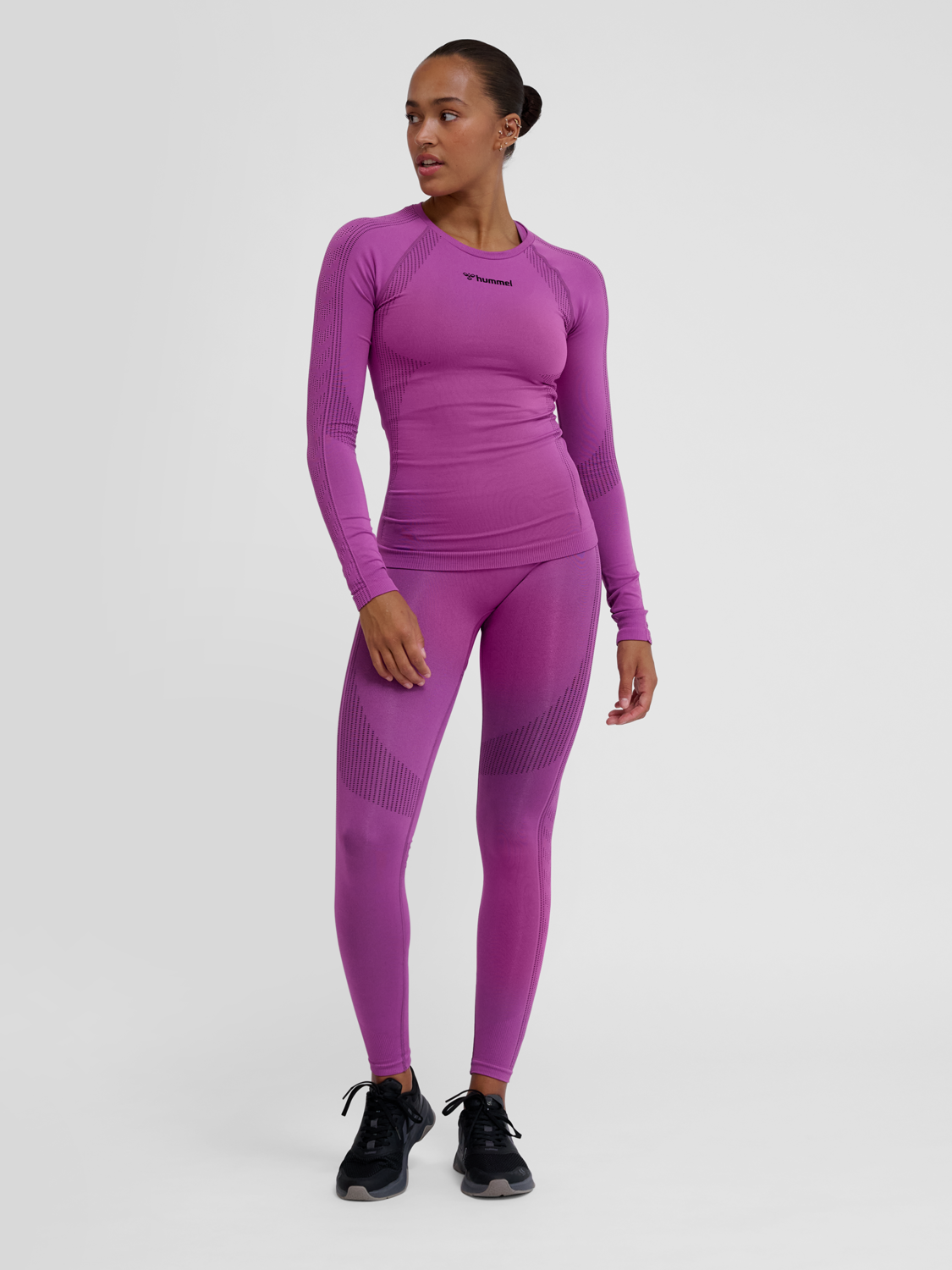 hmlMT SHAPING SEAMLESS T-SHIRT L/S