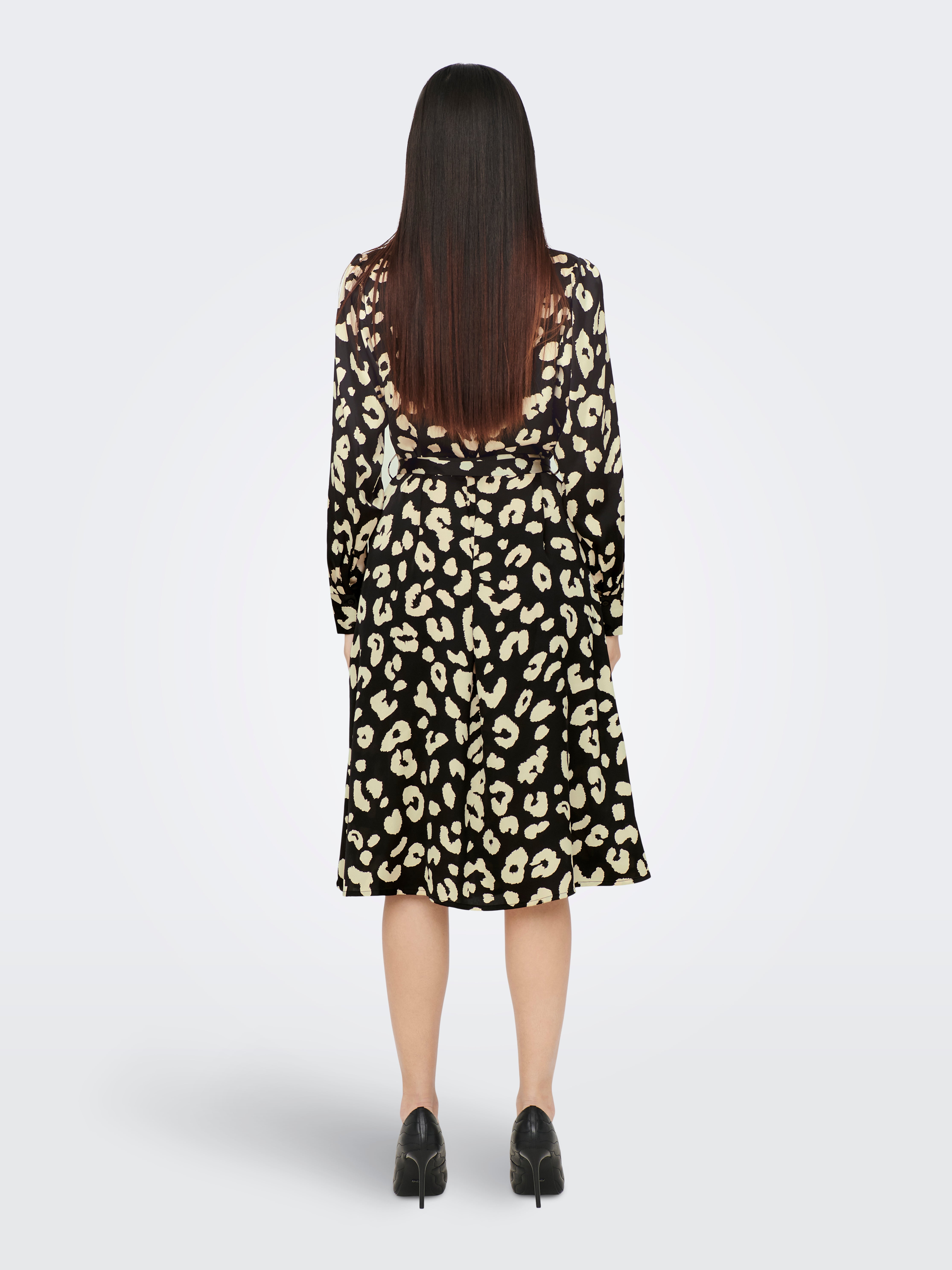 JDYFIFI Kurzes Kleid Black