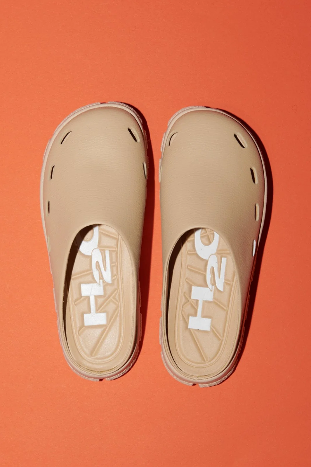H2O Trek Closed Sandal 3575 beige