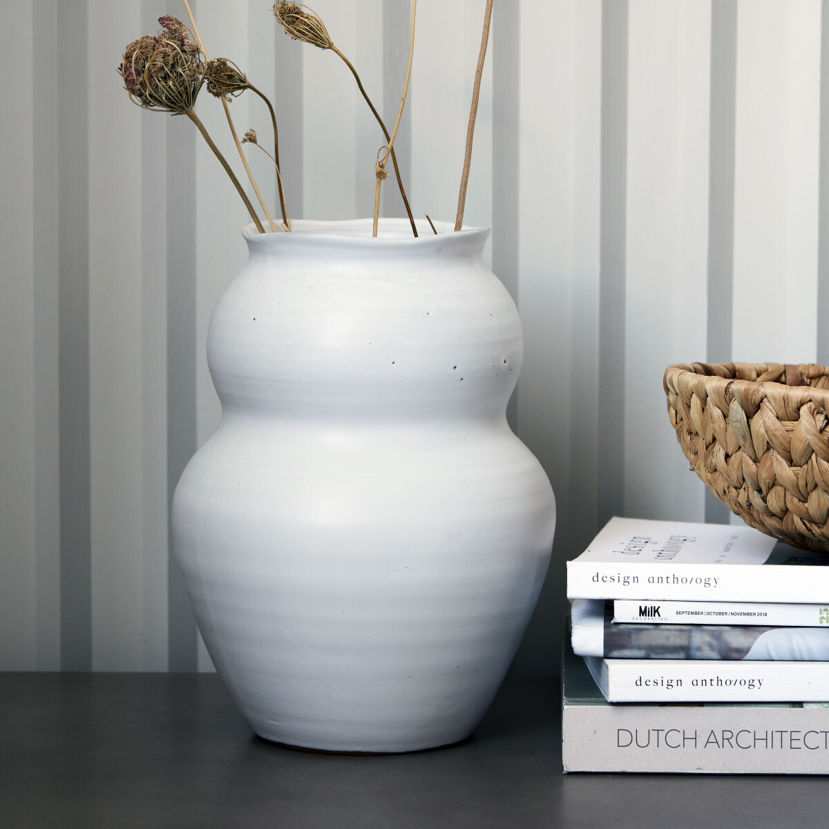 House Doctor - Vase - Juno - Keramik - Hvid - 22,5 CM