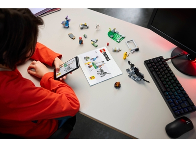 LEGO Peely en Sparkplugs kamp (77075)