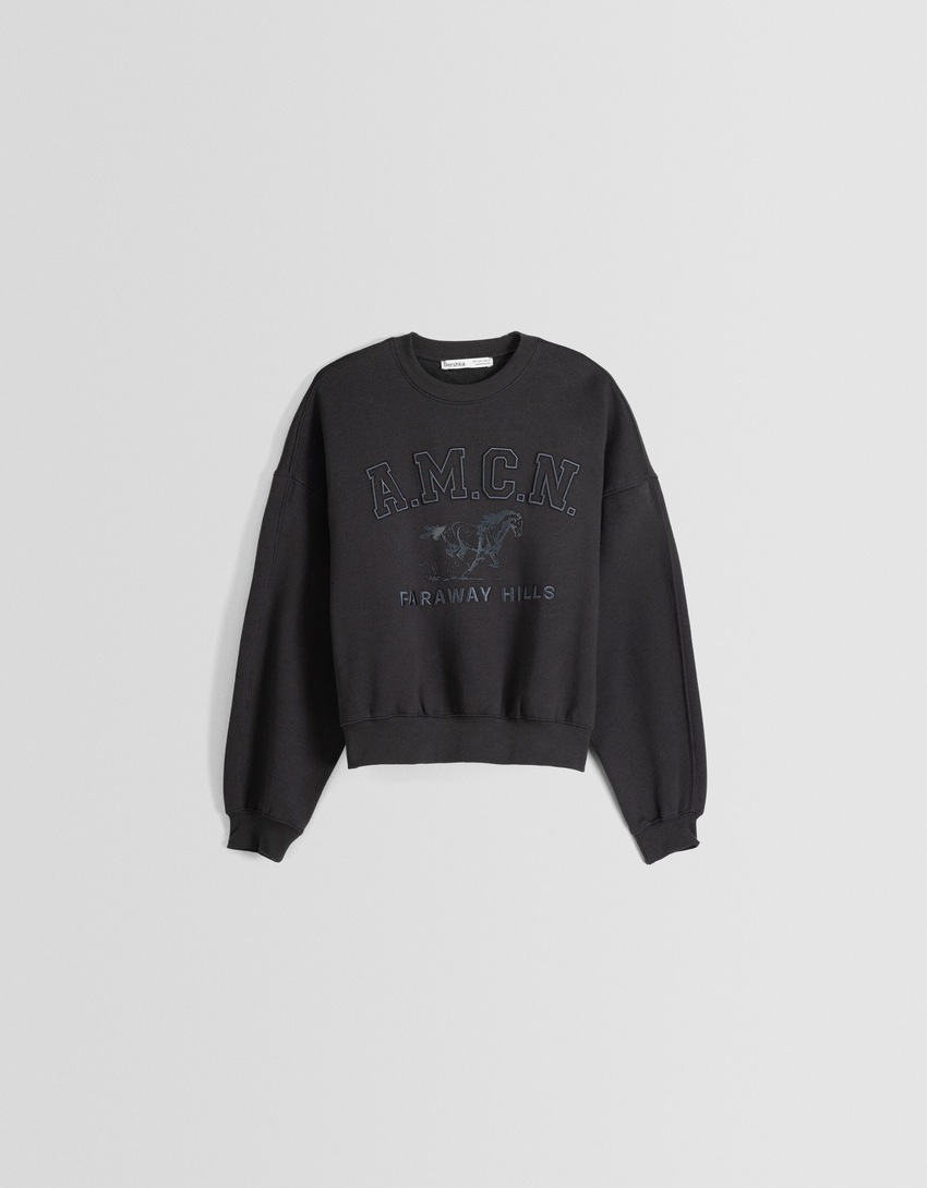 Moletom oversized bordado