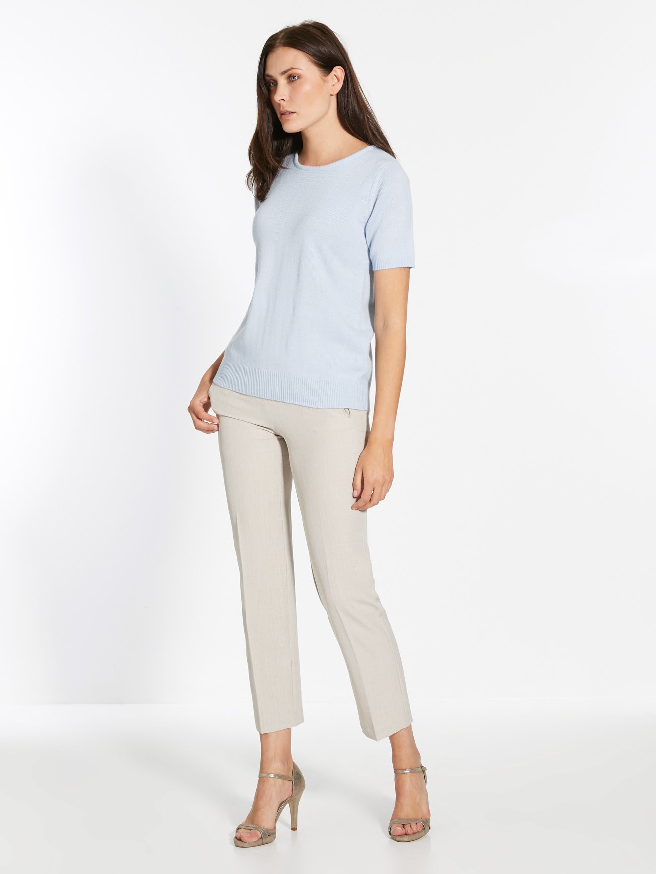 Pull manches courtes encolure ronde
