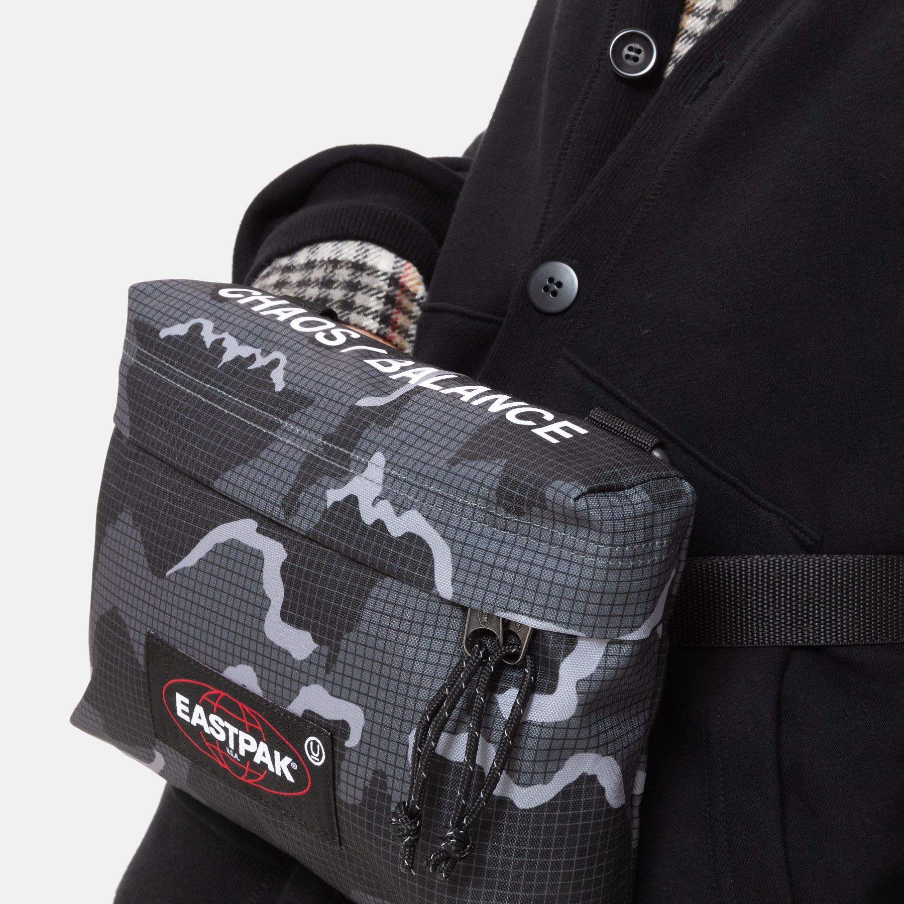 Crossbody Undercover Black Camo