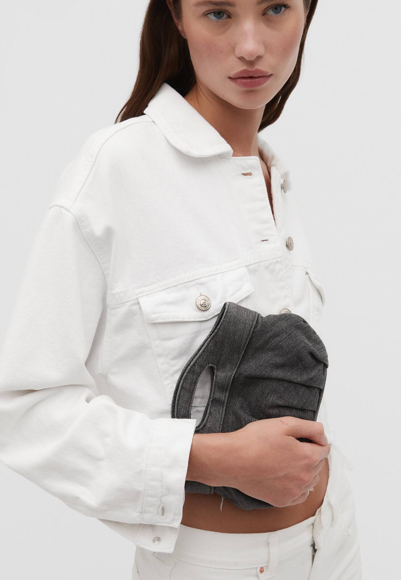 Mini bolsa jeans com alça