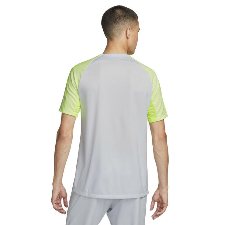 Nike Dri Fit Strike T Shirt Grå