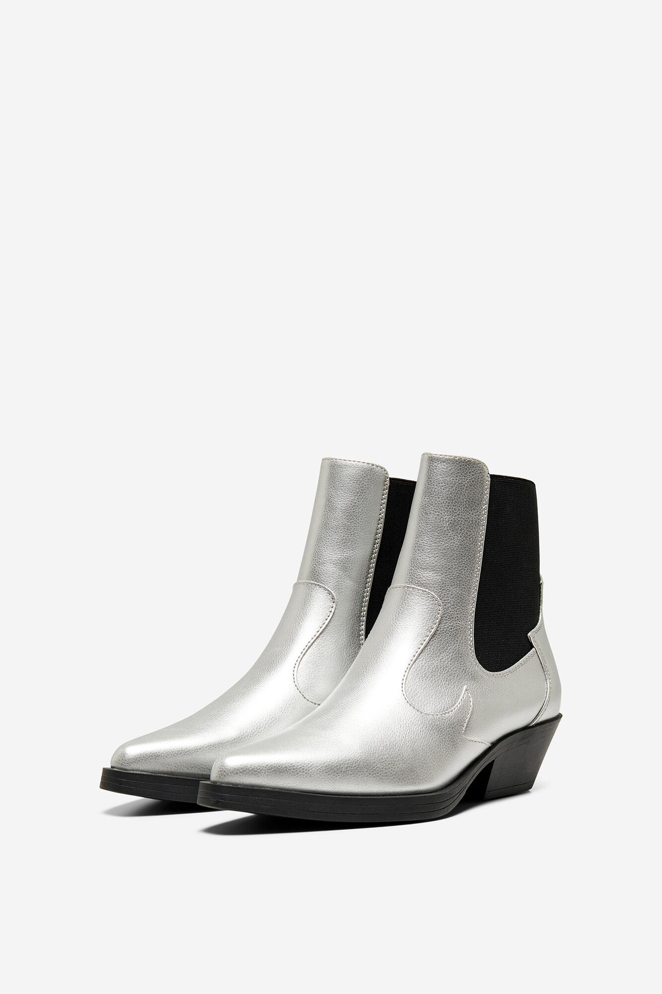 Botas metálicas estilo cowboy