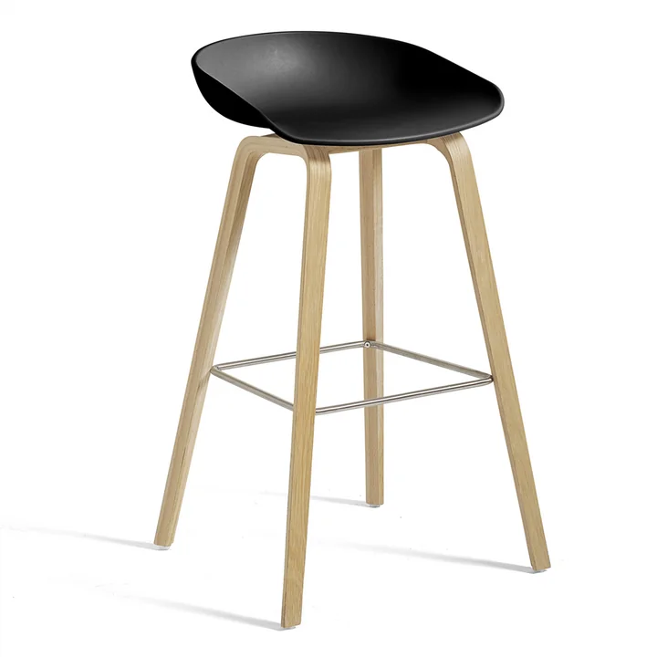 HAY - About A Stool AAS 32 H 85 cm, Eiche lackiert / Edelstahl / black 2.0 (Kunststoffgleiter)