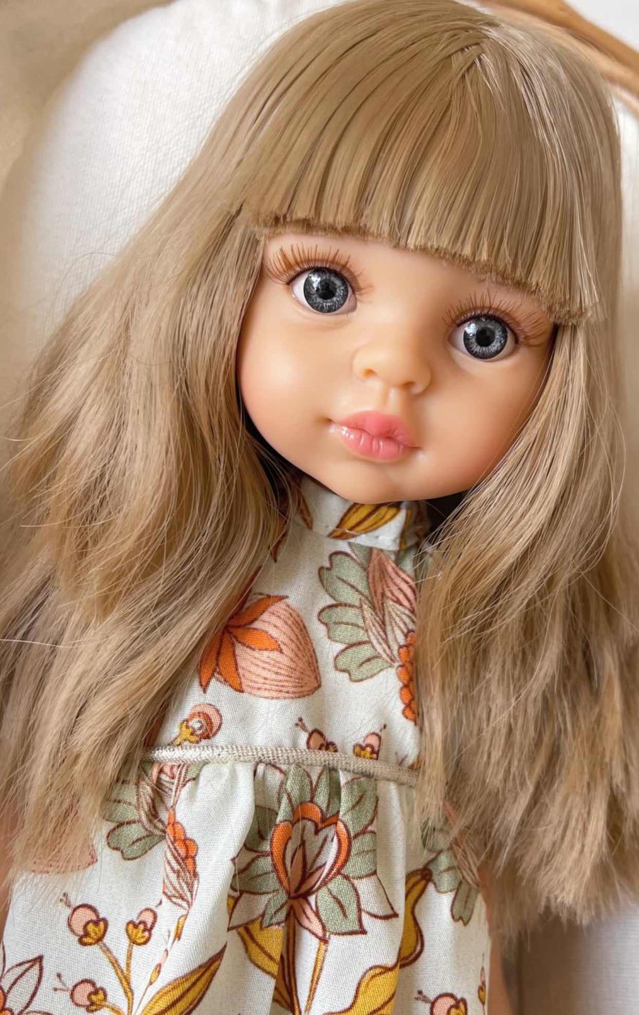 Amigas: Puppe Carla