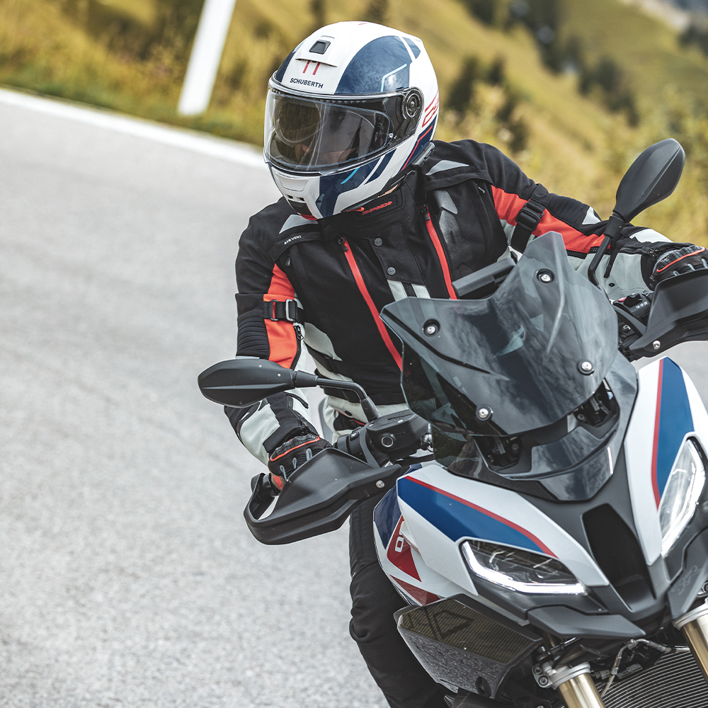Schuberth - Casque C5 Master Blanc / Bleu / Rouge