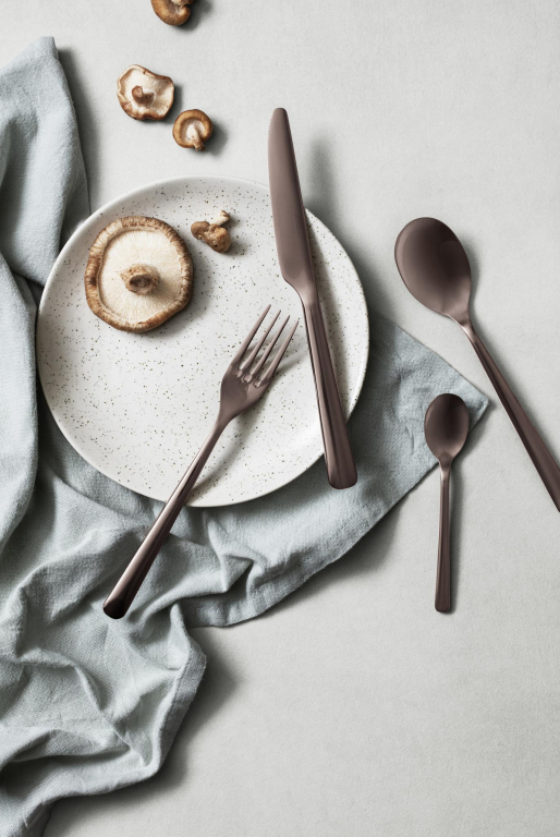 Broste Copenhagen Hune bestekset 16-delig matt black