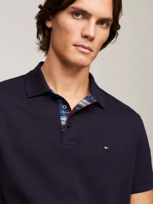 Polo de corte regular com gola xadrez