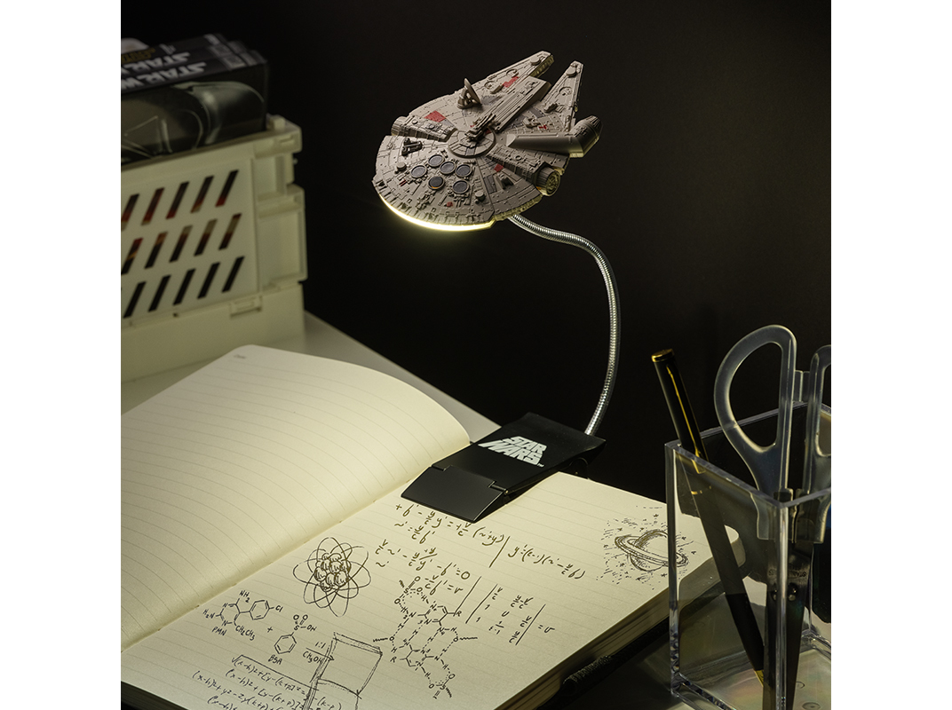 LUZ LEITURA MILLENNIUM FALCON