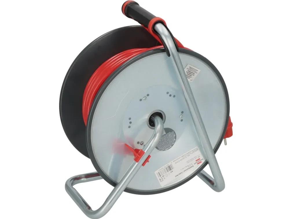 Brennenstuhl 9191330210, Sort, Rød, Hvid, Stål, 4 AC stikkontakt(er), 33 m, IP44, 305 mm