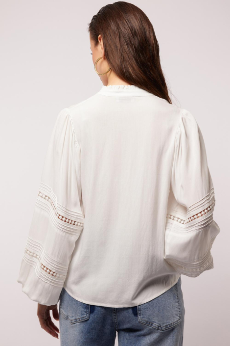 Fluresk witte dames blouse