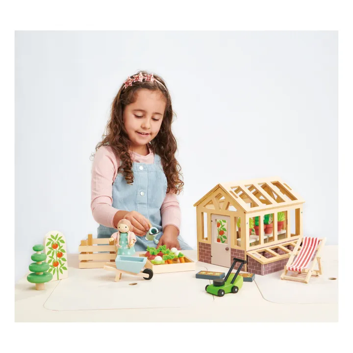 Tender Leaf Toys Serre en bois et ses accessoires