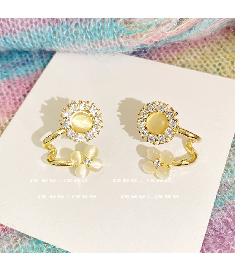 LIVSIA - CZ Floral Ear Cuff