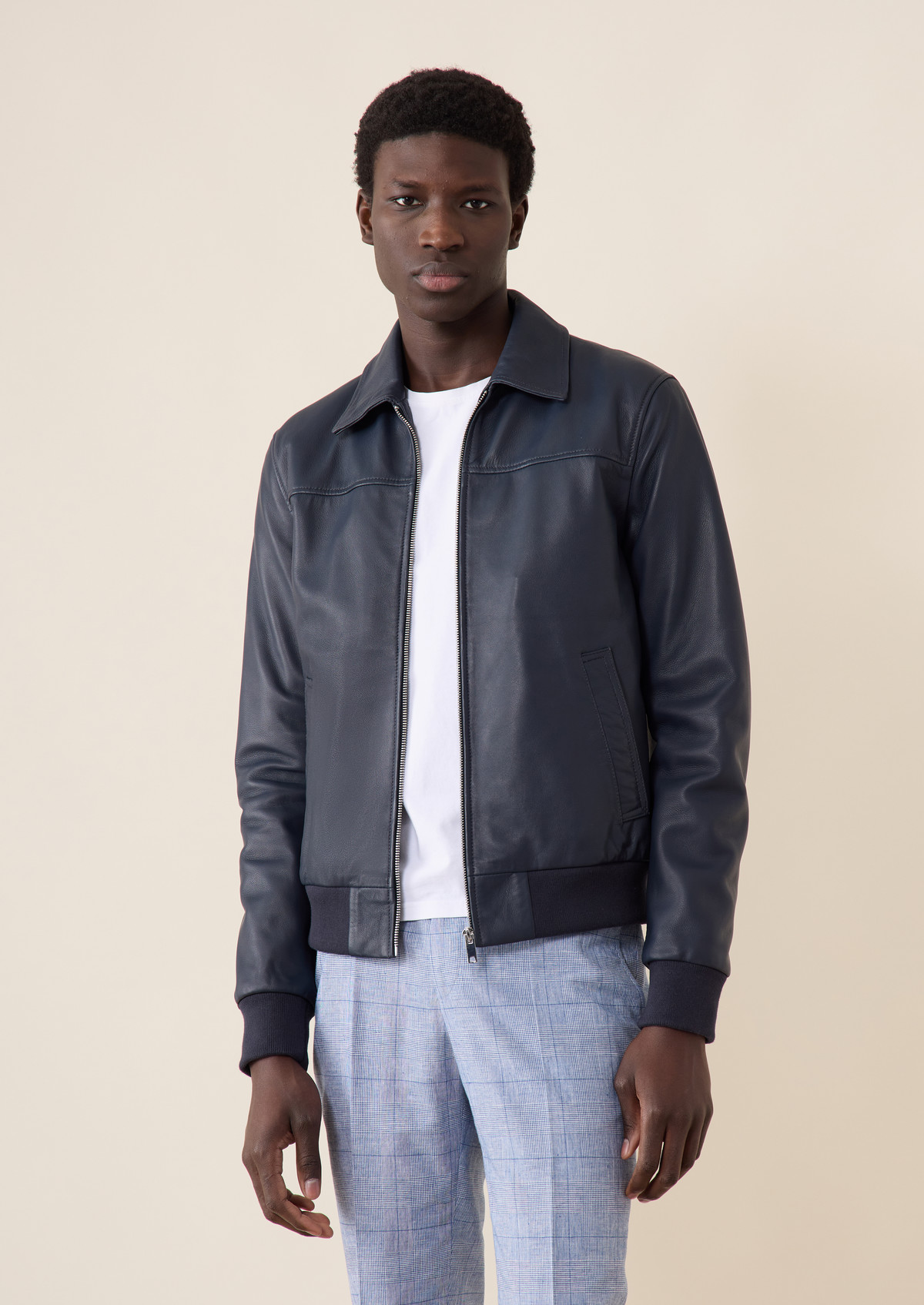 Blouson en cuir bleu marine