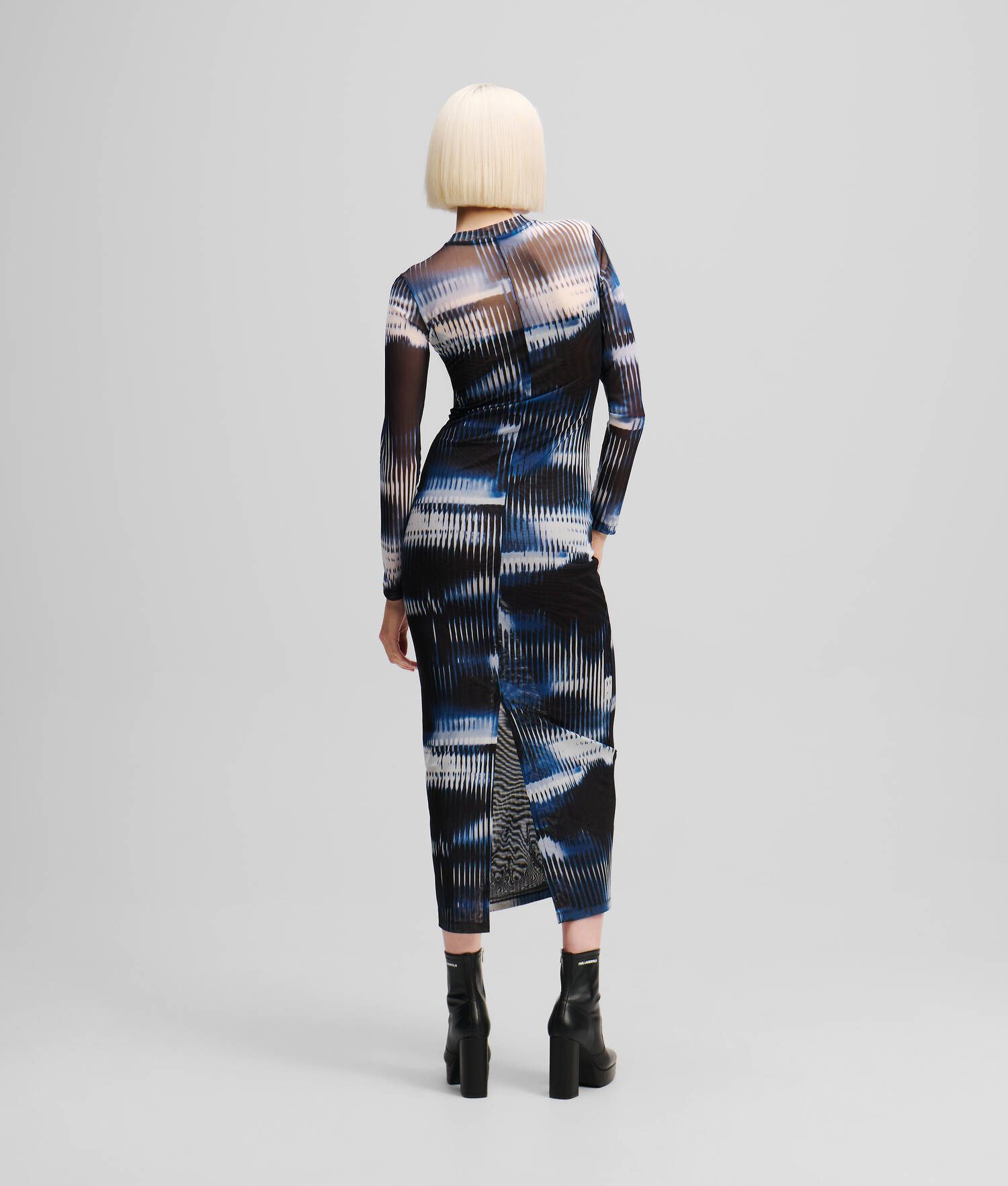 ROBE EN MAILLE IMPRIMÉ EFFET GLITCH