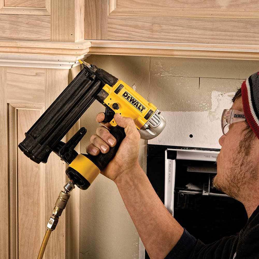 DEWALT 16-54mm C1 Series 18ga Precision Point Air Nailer Bradder DPN1850PP-XJ