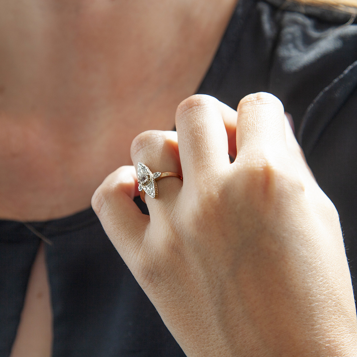 Bague marquise d'occasion or 750 jaune platine et diamants