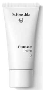 Dr. Hauschka Foundation Nutmeg 05 30ML