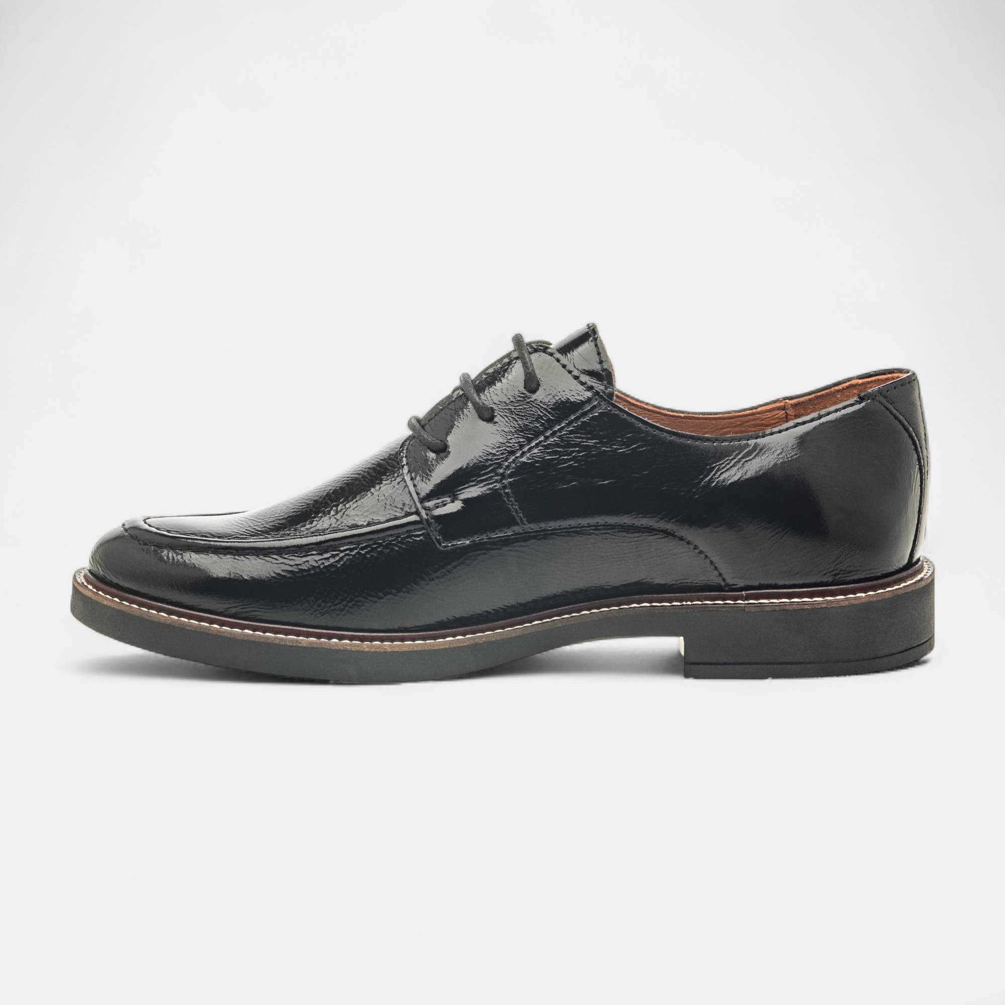 Derbies Femme en cuir noir vernis