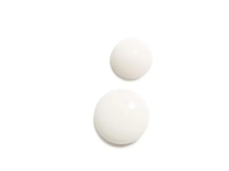 CHANEL SUBLIMAGE L~ESSENCE THE RADIANCE-RENEWING EYE SERUM 15ML
