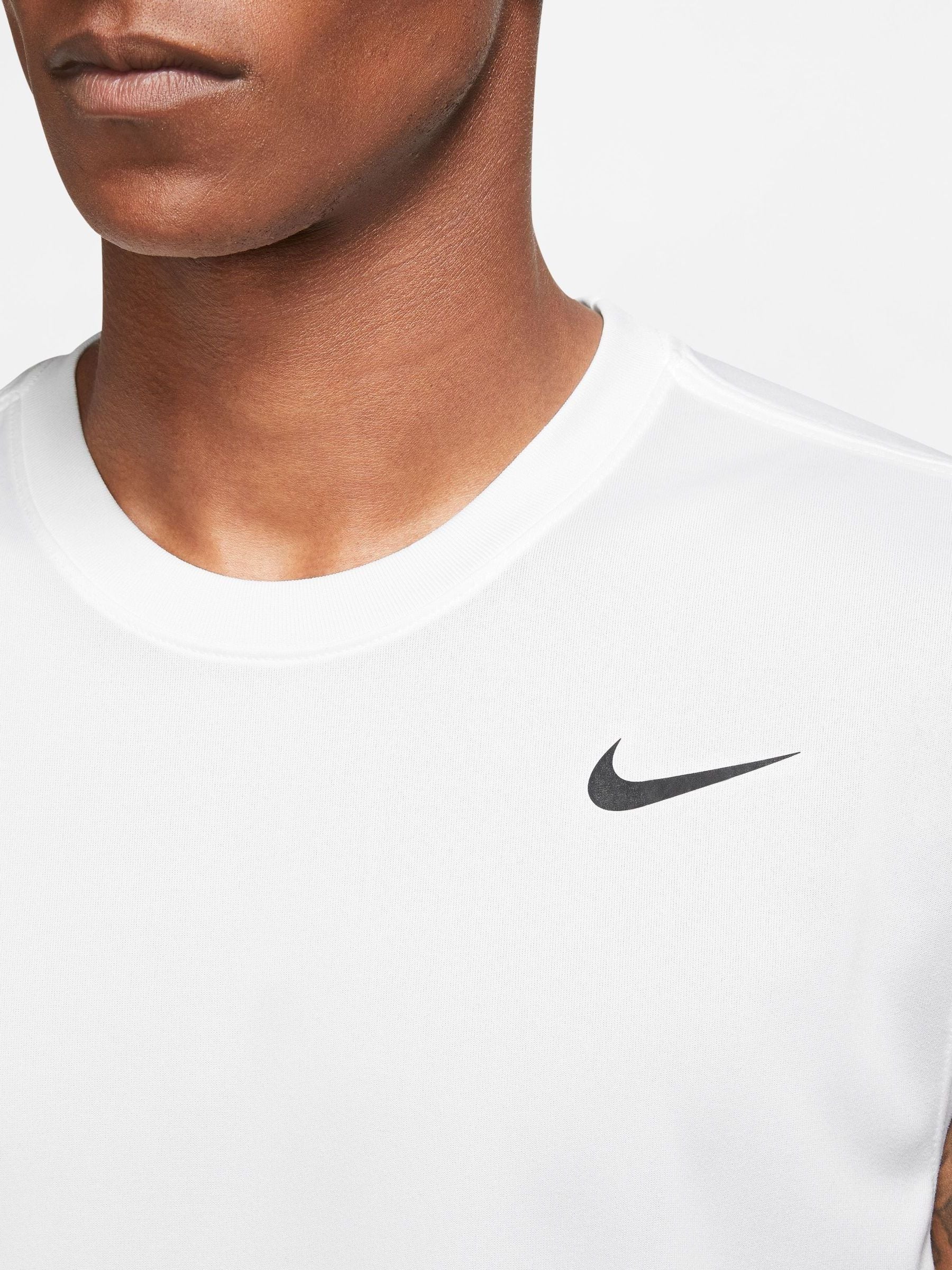 Wit - Nike Dri-FIT Legend trainingshemd