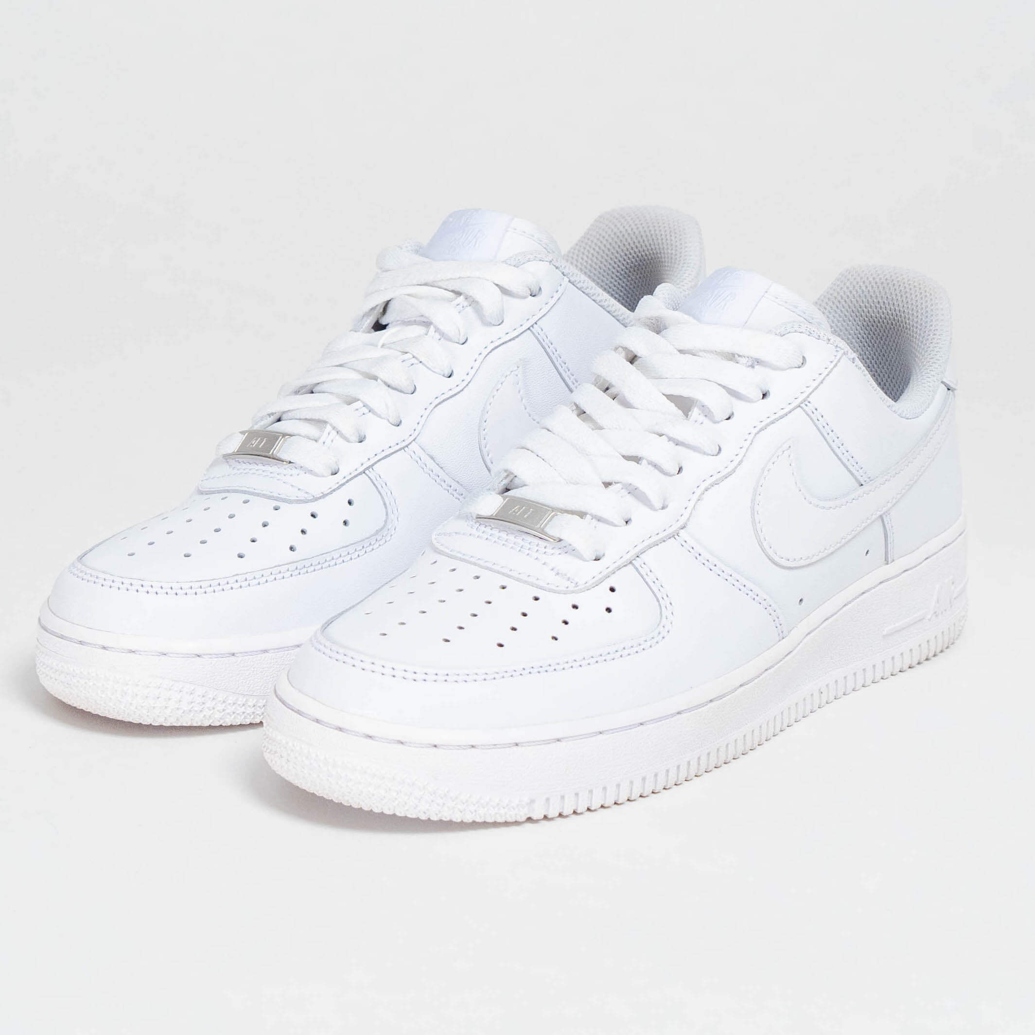 Nike Air Force 1 Low '07 Triple White - 48h Delivery