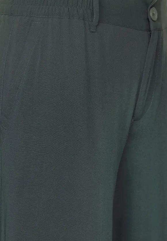 Loose Fit Viskosehose - deep blue