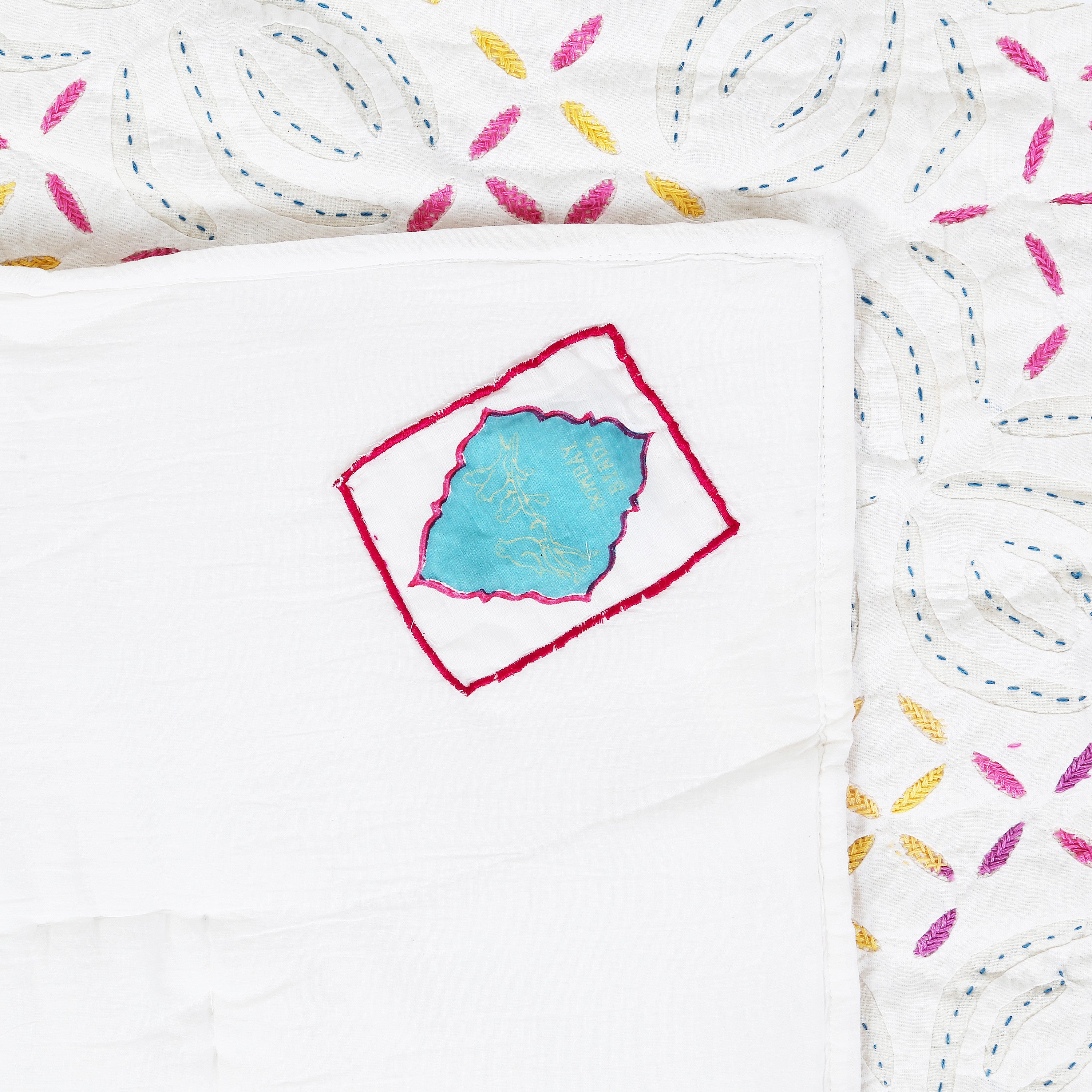 Quilt Applique 230 x 270 cm White