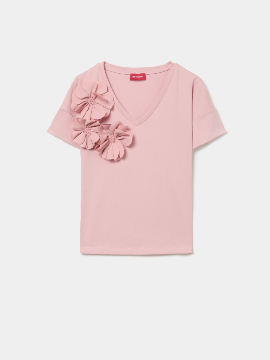 T-shirt com flores e detalhe de missangas
